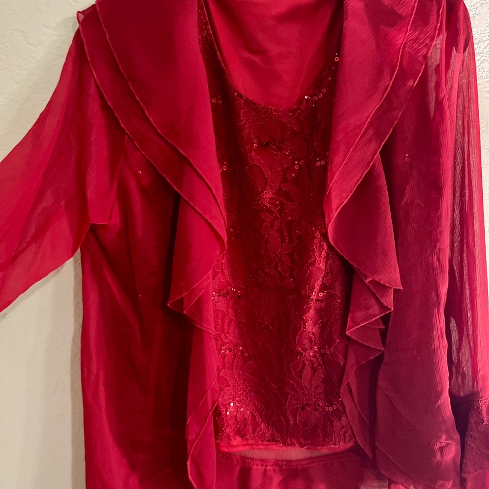 Brand New 3 pc. Long Sleeve Skirt Set!!
